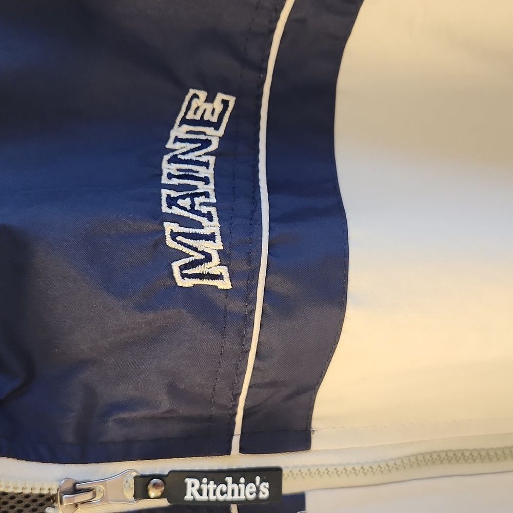 Men's Jacket. - Picture 2 of 7